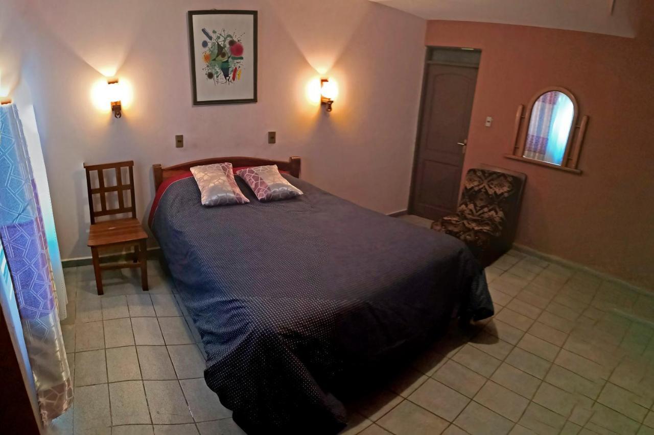 Bed and Breakfast Casa Discreta Cochabamba Exterior foto