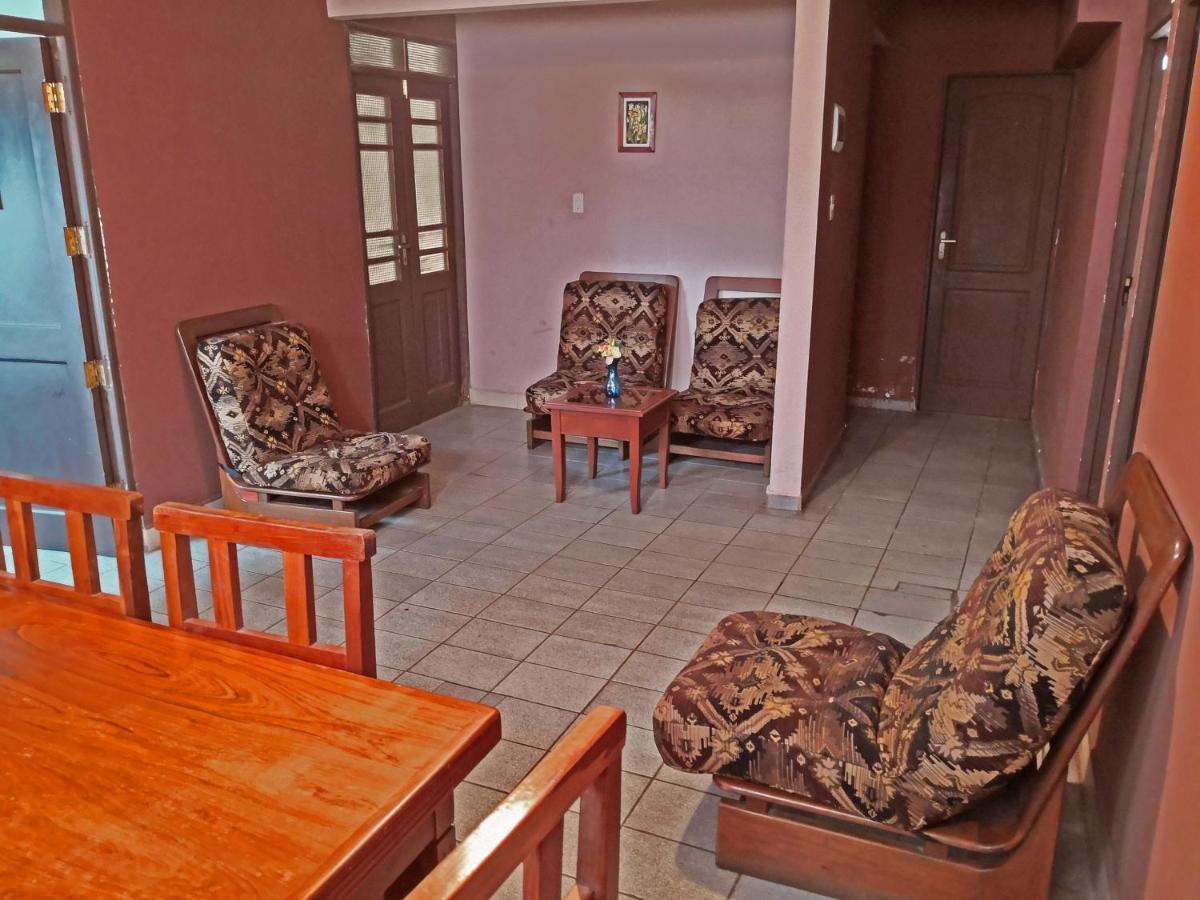 Bed and Breakfast Casa Discreta Cochabamba Exterior foto
